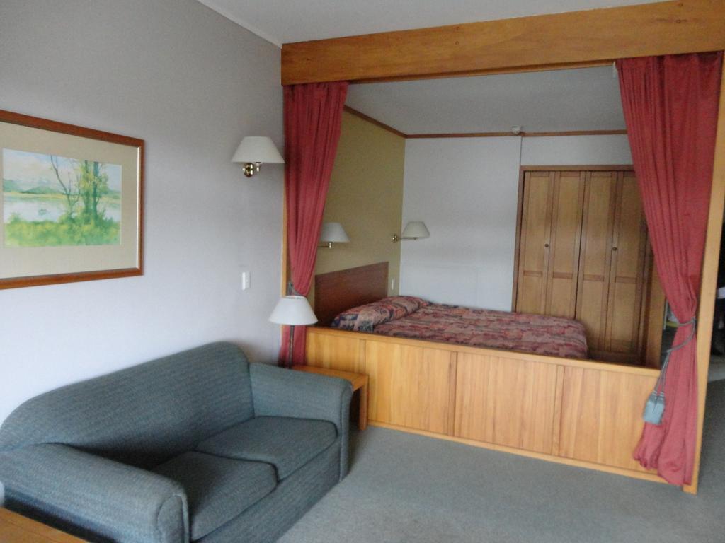 Silver Oaks Hotel - Geyserland Rotorua Extérieur photo