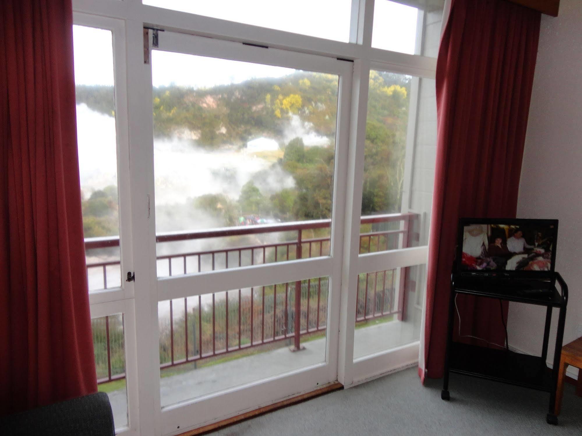 Silver Oaks Hotel - Geyserland Rotorua Extérieur photo